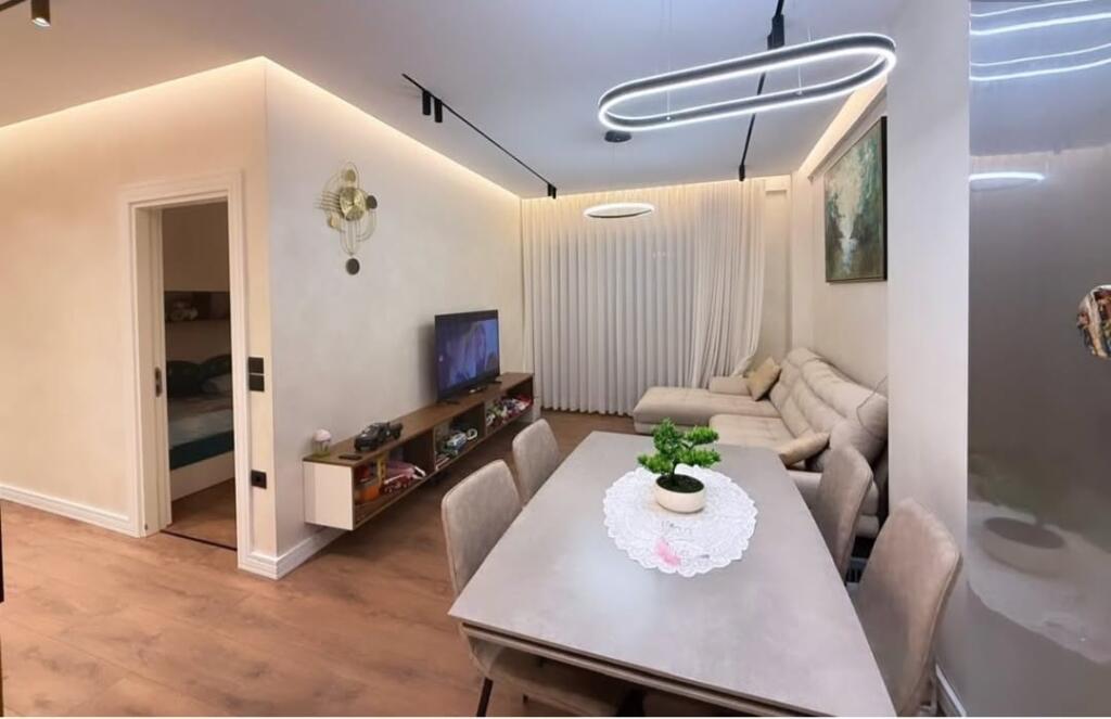 Vicino al Ristorante Muraga a Fresk Vendo super appartamento: 2+1