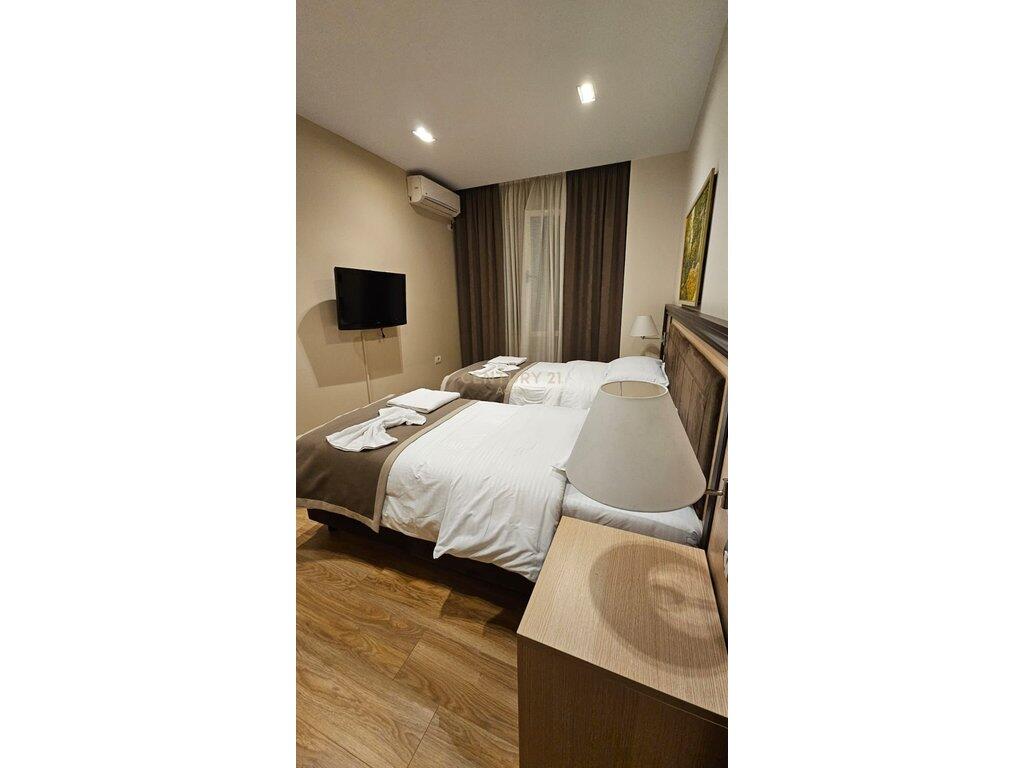 JAPIM ME QIRA APARTAMENT 2+1+2,RRUGA FROSINA PLAKU! 650 € /Muaj