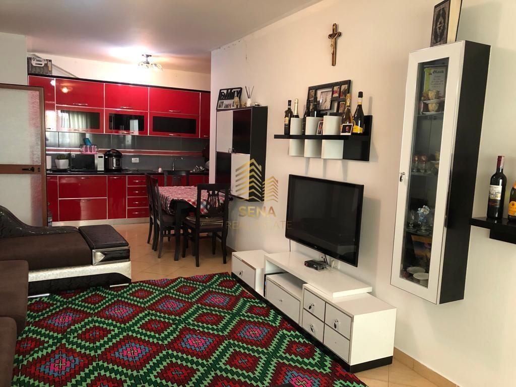 Affitto, Appartamento 2+1+2WC, 5 Maji, 550 Euro/Mese