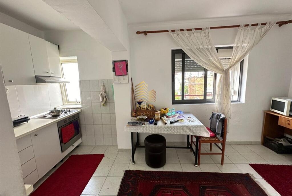 Shitet, Apartament 3+1+2+3Blk, Xhamllik , 190.000 euro I Diskutueshem