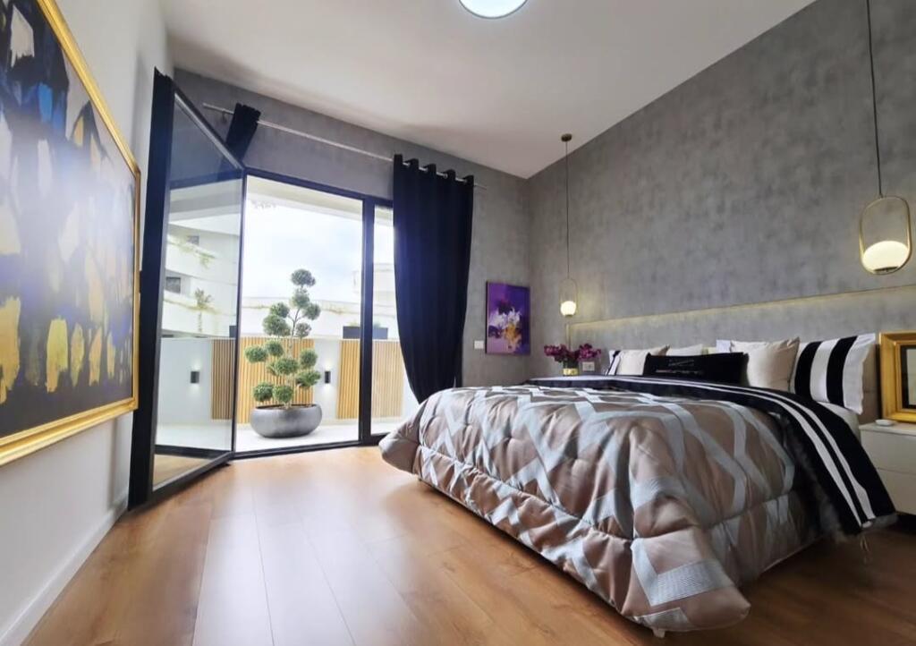 VASIL SHANTO , super location !! In vendita appartamento:  1+1