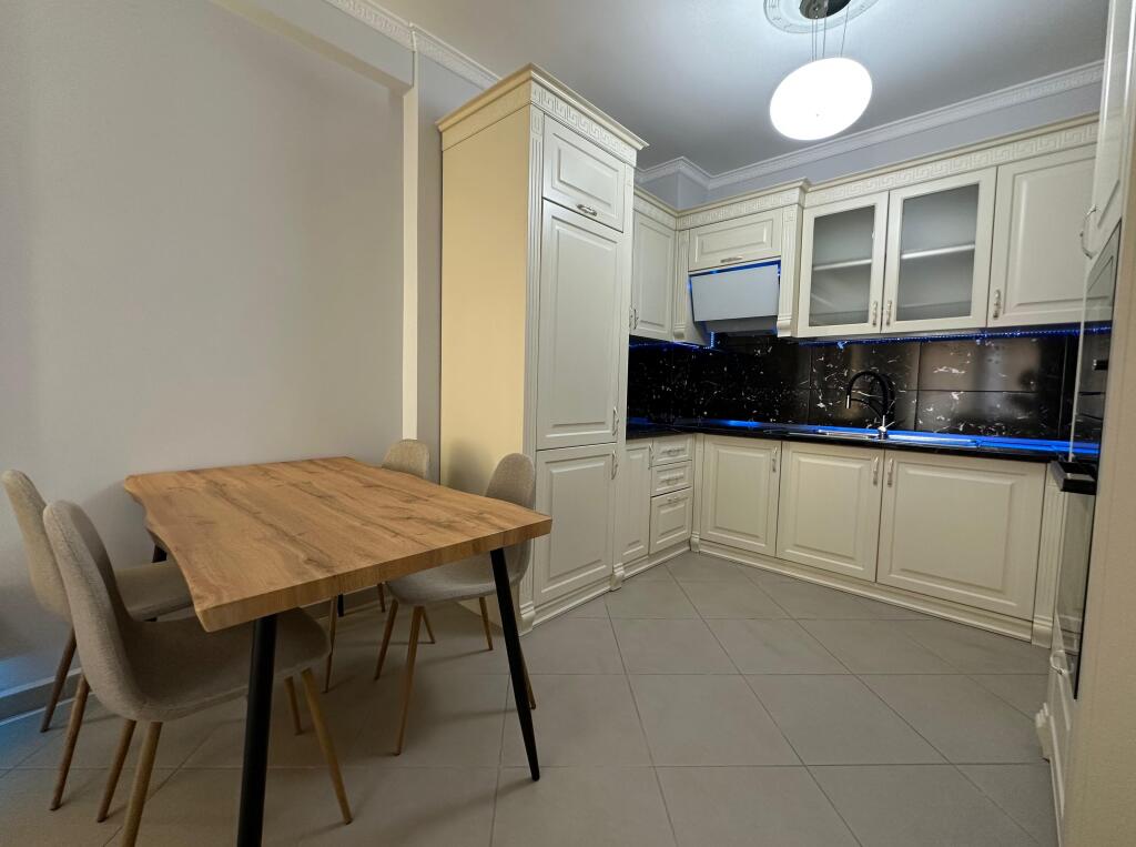 For rent apartment 2+1+2+parking space at Komuna Parisit