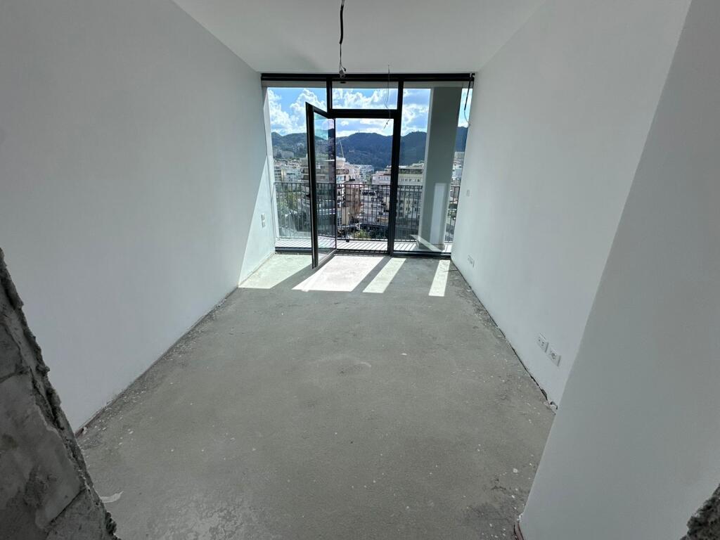 Vendesi Appartamento 3+1+2, Lake View Residence