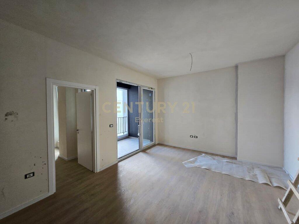 COMUNE DI PARIGI, APPARTAMENTO 1+1 IN AFFITTO
