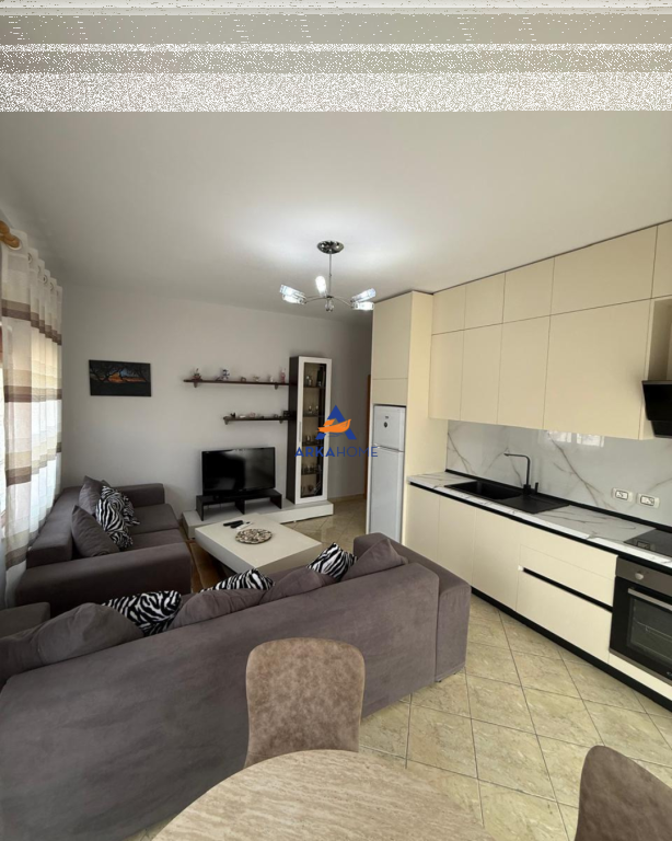 AFFITTASI APPARTAMENTO 2+1+BALCONE "IN VIA FROSINA PLAKU, 21 DHJETORI" 650 EURO