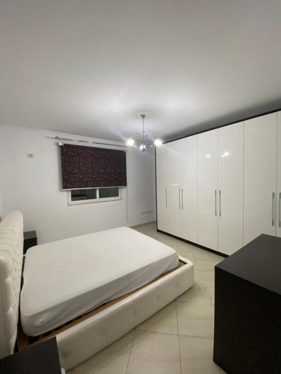 Affittasi appartamento 2+1+2 a Kamez /500 euro