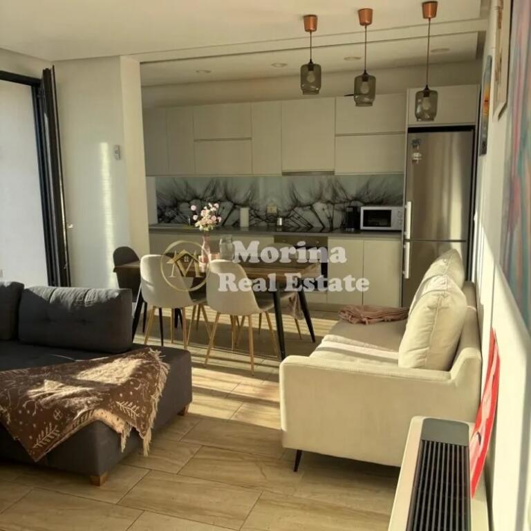 Affitto, Appartamento 2+1+2, Dajt, 950 euro/mese