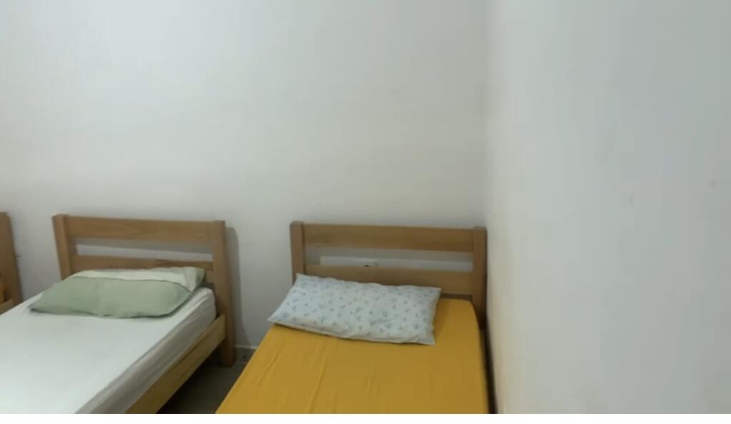 2+1,i mobiluar,kat vile te 2 palmat,cmimi 500 euro