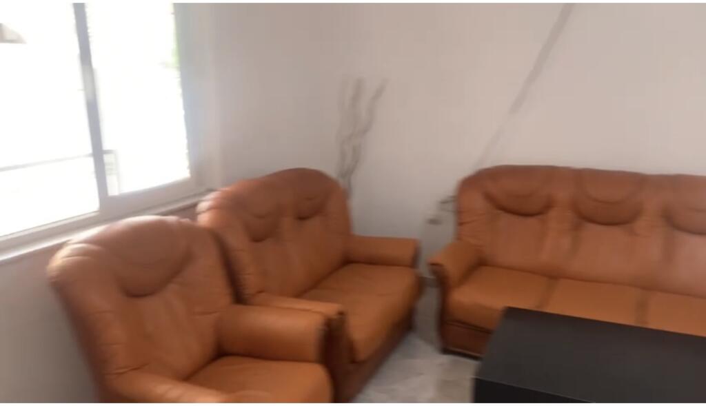 2+1,i mobiluar,kat vile te 2 palmat,cmimi 500 euro