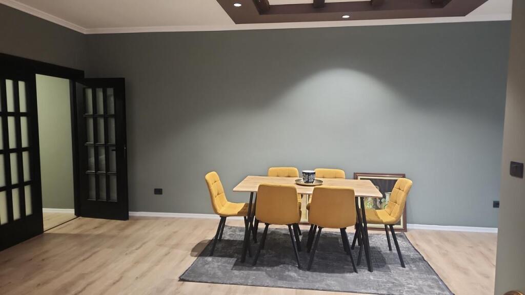 Apartament 3+1+2 ne 21 Dhjetor