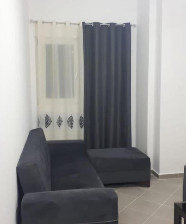 Jepet me qera apartament 1+1 i mobiluar pallat i ri tek Amerikan 2 Mjeksia kontakti ne Whatsapp!