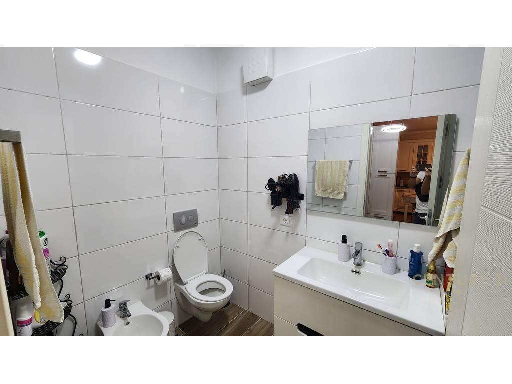 VENDIAMO APPARTAMENTO 1+1 ARREDATO A YZBERISHT! 130.000 €