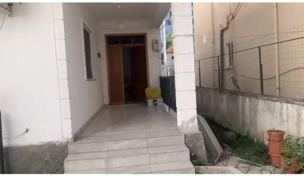 2+1,i mobiluar,kat vile te 2 palmat,cmimi 500 euro