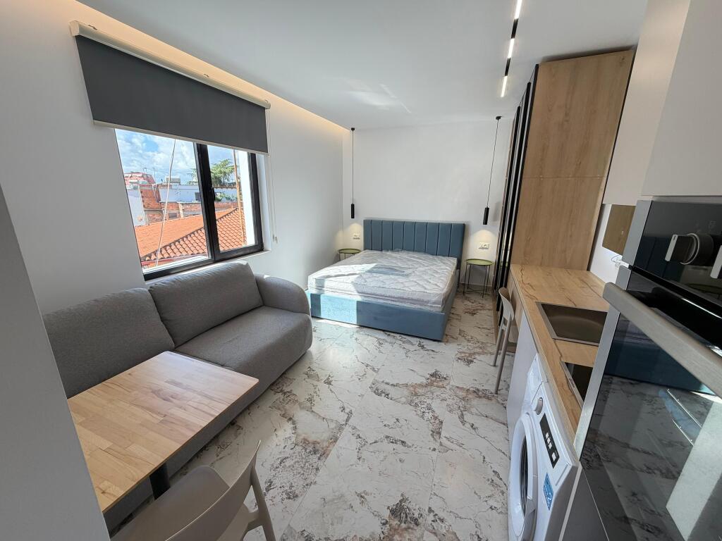 Shiten 2 Apartamente Rruga e Durresit