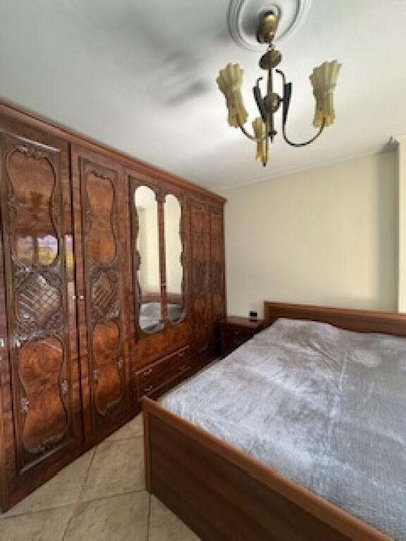 In affitto di fronte a Delijorgji 2+2 + balcone con 700