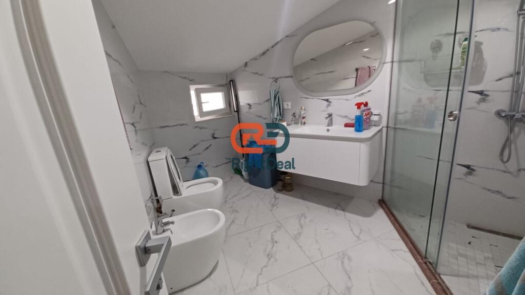 A Selite, Loft 3+1+2 in Affitto, Completamente Investito!!