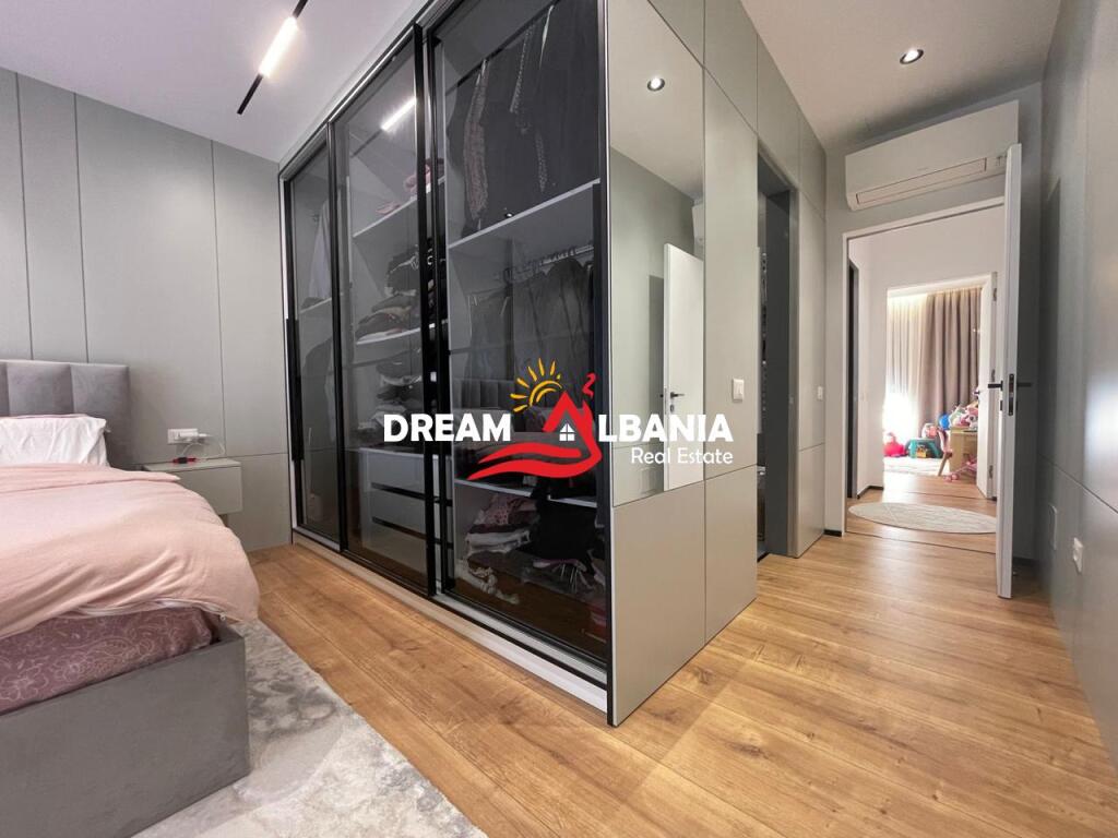 2+1 apartment for sale at the Dry Lake in Tirana(ID 41211982)