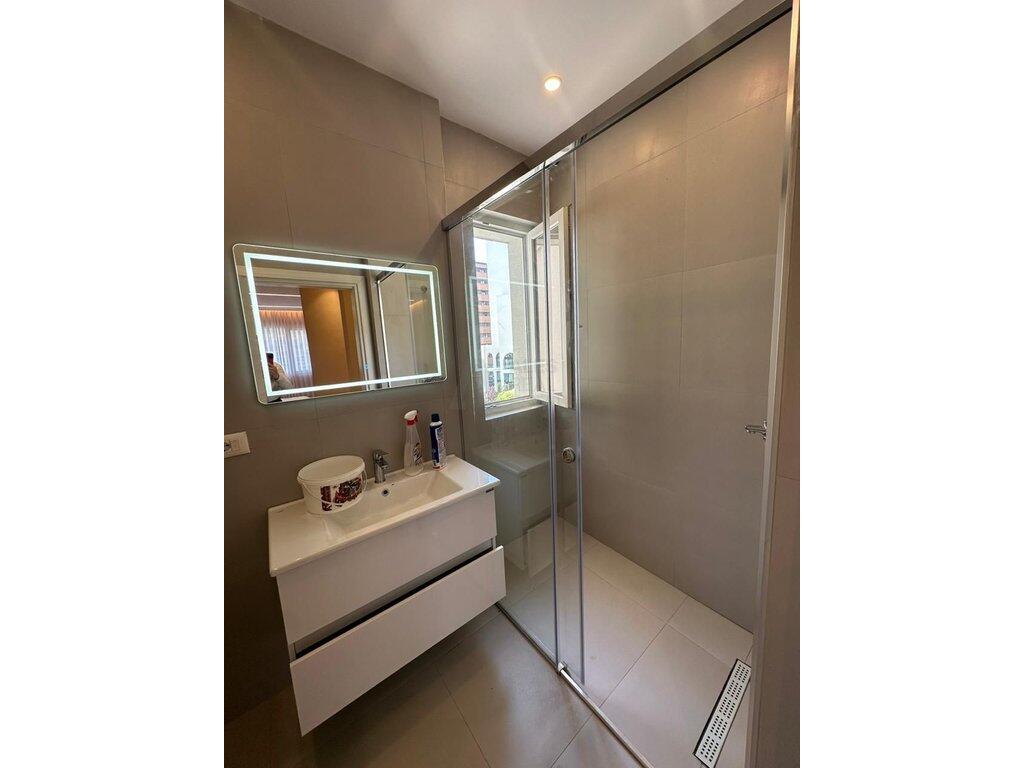 APARTAMENT 2+1+pARKIM PER QIRA