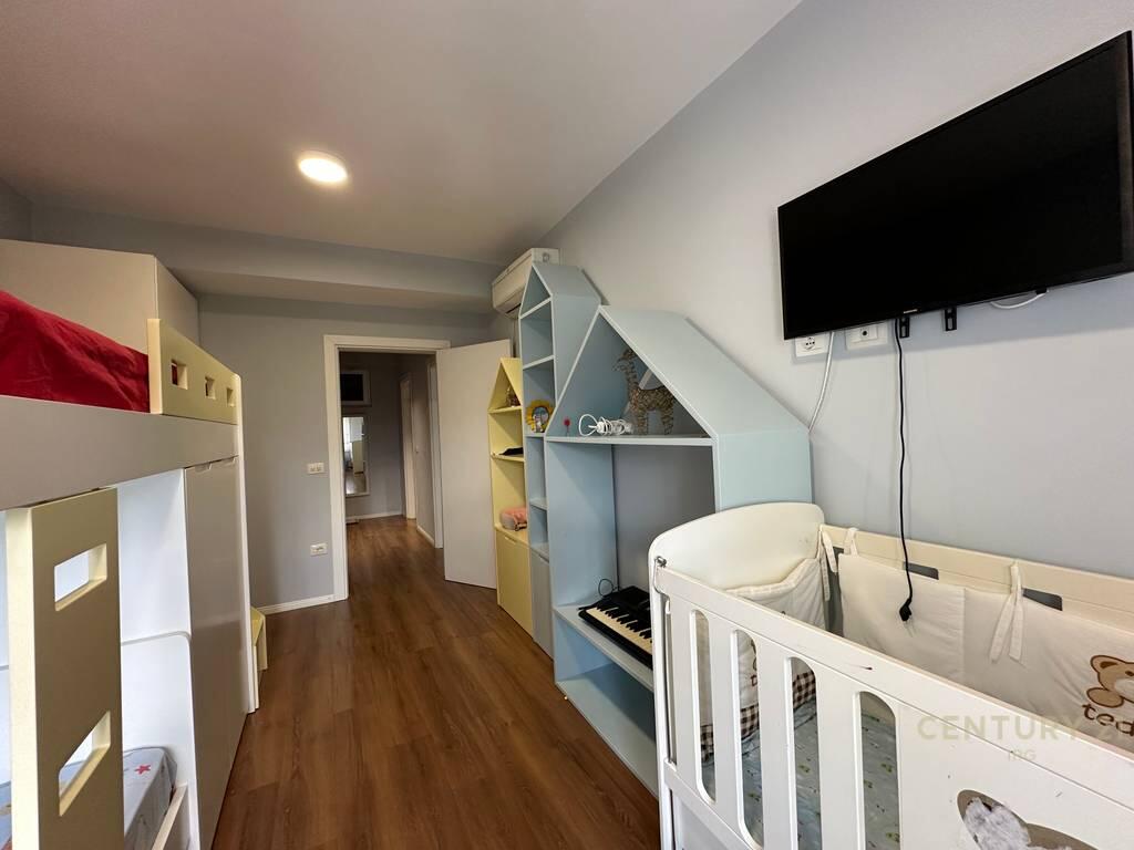 Duplex presso Residenza Kodra e Diellit 2! 1.000 € /Mese