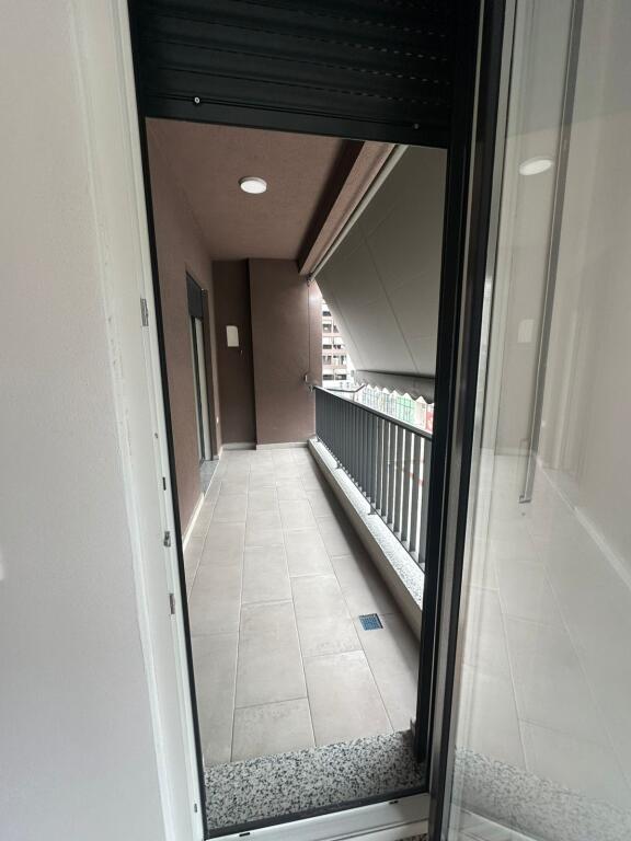 Super appartamento in affitto 3+1+2+balcone a Kamez