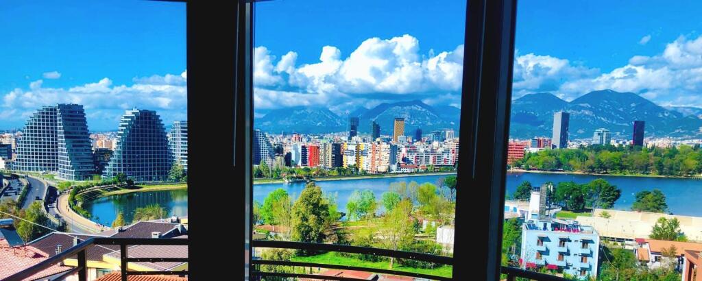 1+1, furnished peti street dry lake, price 600 euro