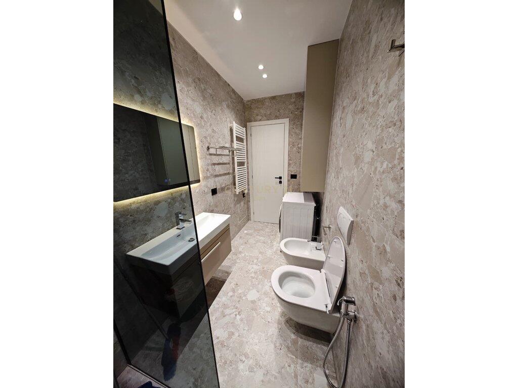 Apartment 1+1 For Rent near Prefecture, Durres !