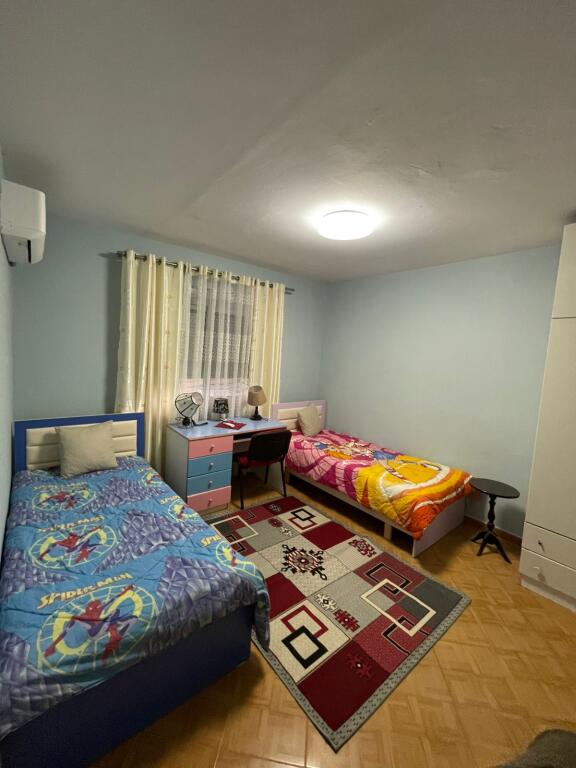 JEPET ME QIRA APARTAMENT 2+1 NE DURRES