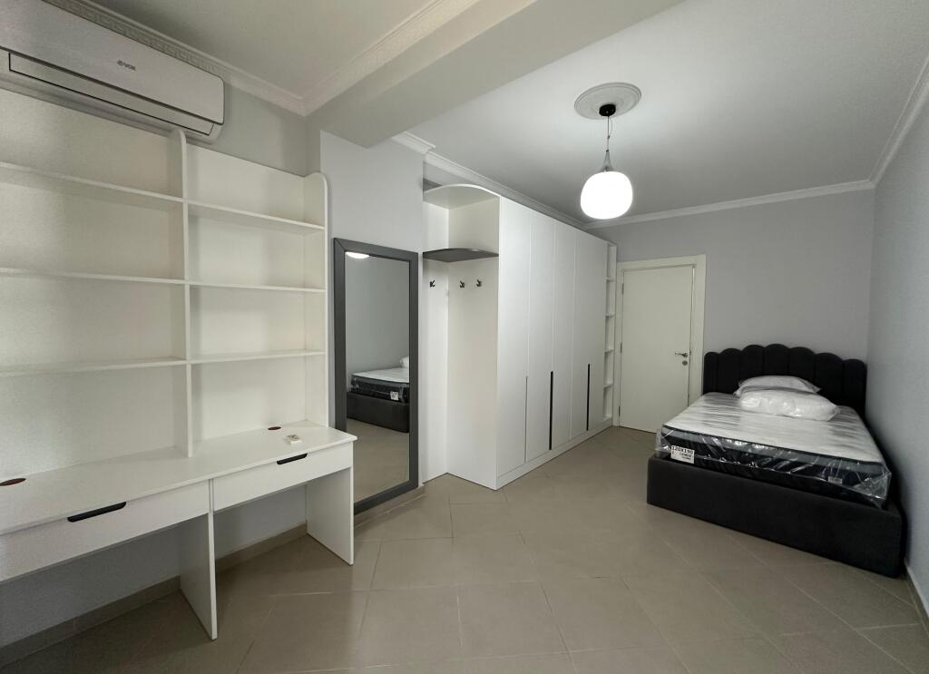 For rent apartment 2+1+2+parking space at Komuna Parisit