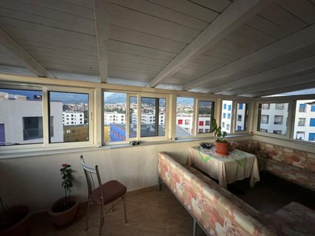 Shitet, Apartament 3+1+2+Verande, Ali Dem, Tiranë.