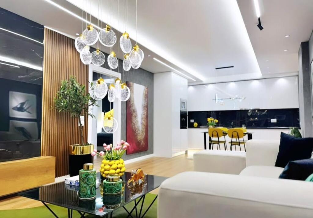 PRANE LIQENT, PA MALORE Shesim super apartament 2+1+2