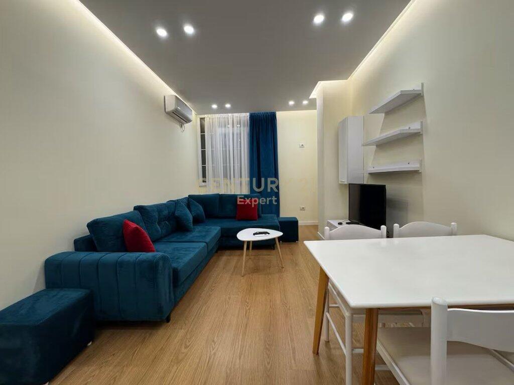 Appartamento 1+1 in vendita in Via Durazzo