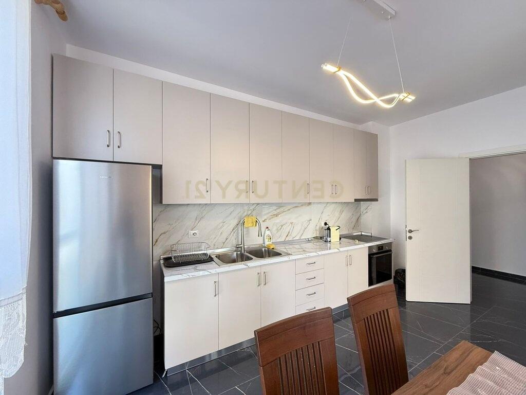 Ofrohet apartament 2+1 me Qira tek ASL2