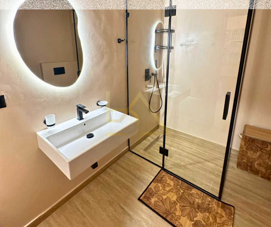 Jepet me Qira – Apartament Elitar, Square 21