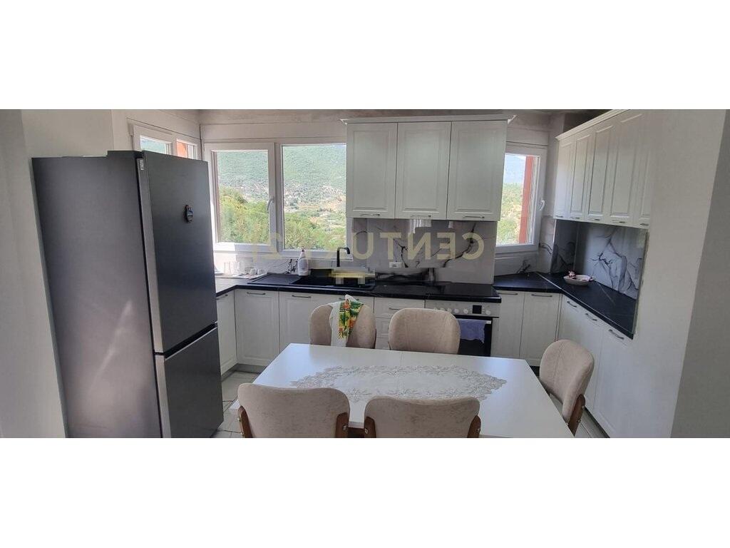 Jepet apartament 2+1 me qera ne Fresk