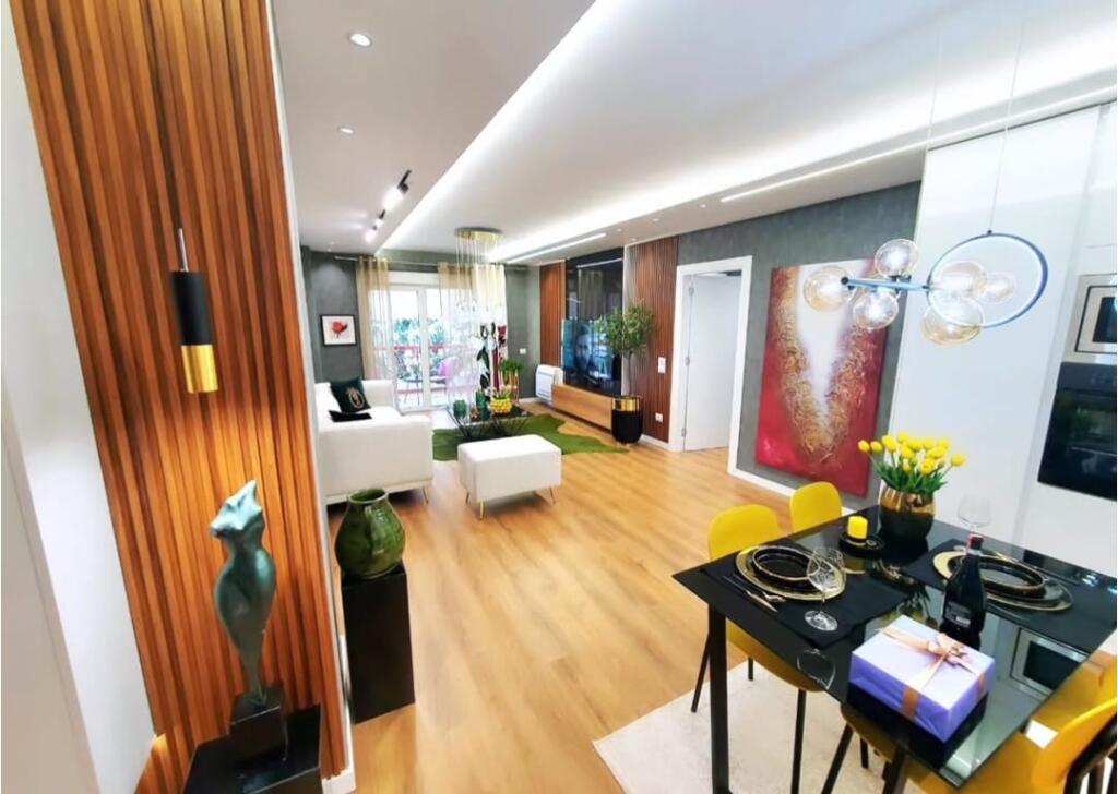 PRANE LIQENT, PA MALORE Shesim super apartament 2+1+2