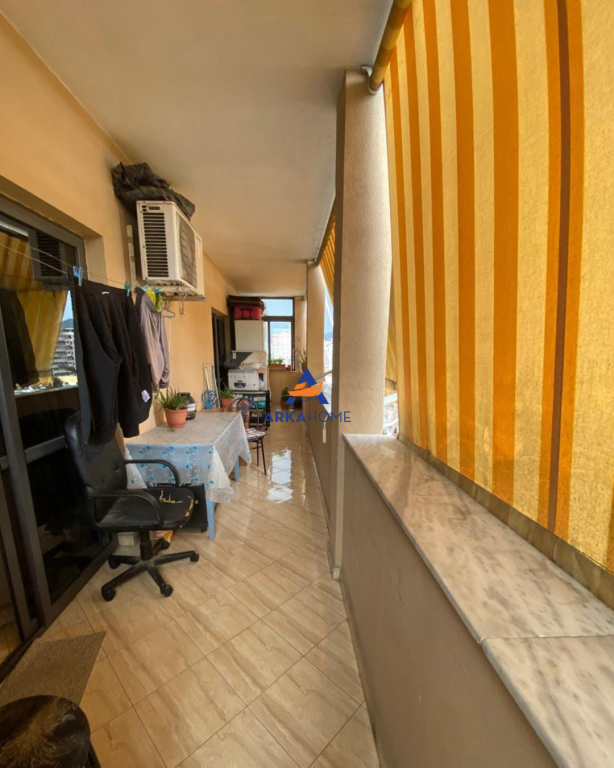 SHITET APARTAMENT 2+1+BALLLKON+TARRACE TE "21 DHJETORI,PERBALLE SPAR" 144.000 EURO