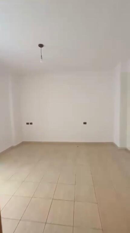 Apartment 3+1 for sale, Near Kodra e Diellit, Super Location