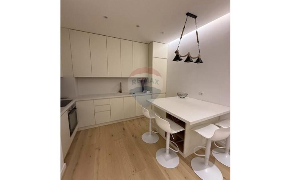 APARTAMENT 2+1 ME QIRA – UNAZA E MADHE, ASTIR