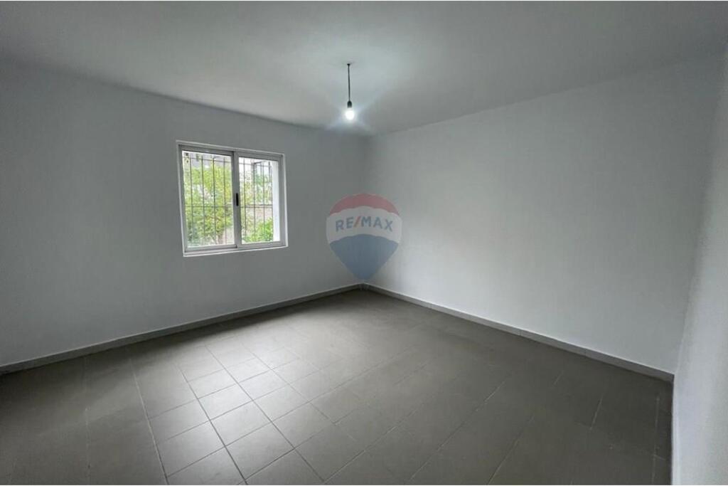 Villa in Affitto Rotatoria di Shkozes