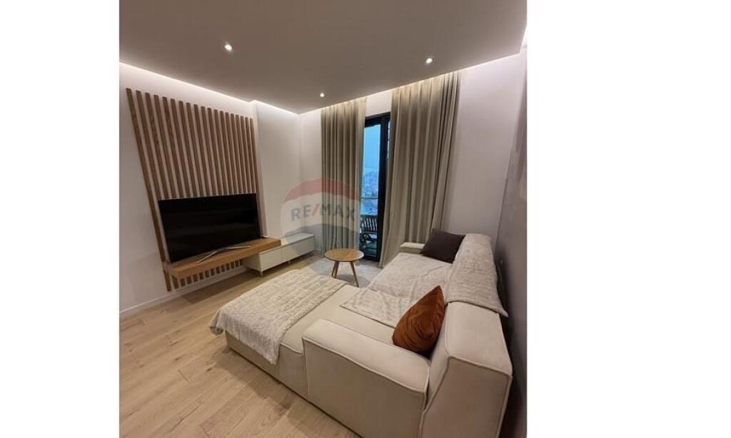 APARTAMENT 2+1 ME QIRA – UNAZA E MADHE, ASTIR
