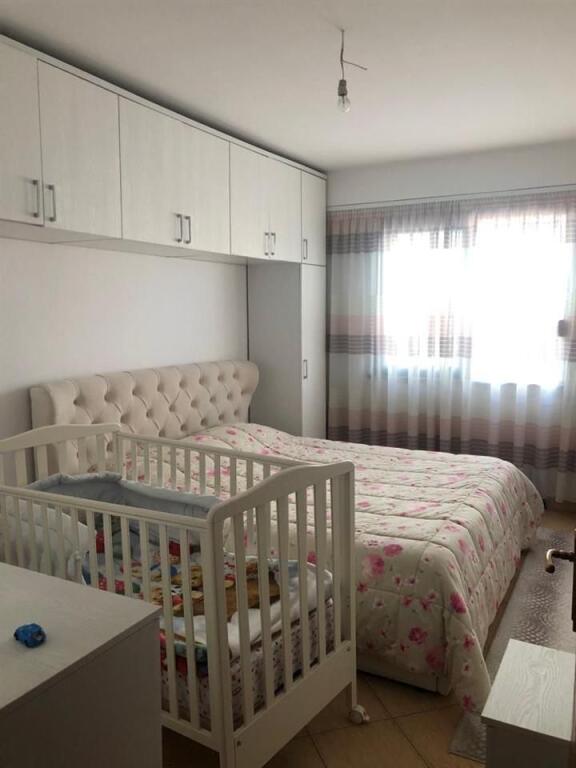 APARTAMENT ME QERA 2+1 5 MAJI 55.000 LEKE