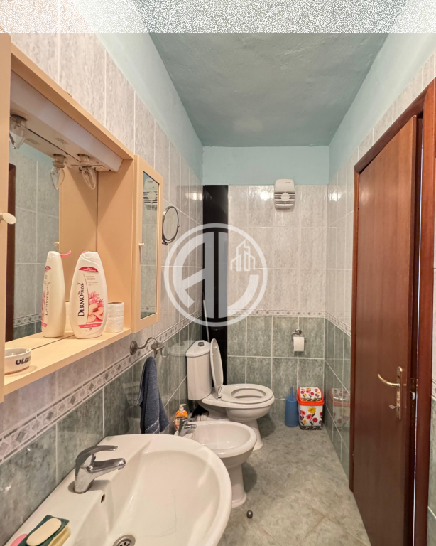 Shitet apartament 1+1 Iliria Durres pamje deti