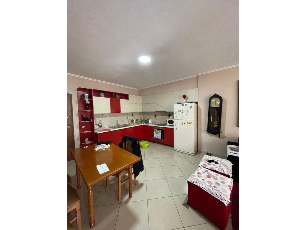 In vendita, Appartamento 2+1, Via Bill Klinton, Tirana