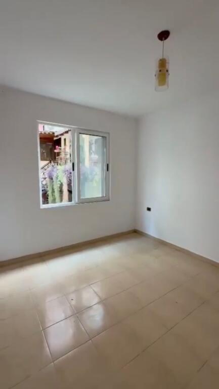 Apartment 3+1 for sale, Near Kodra e Diellit, Super Location