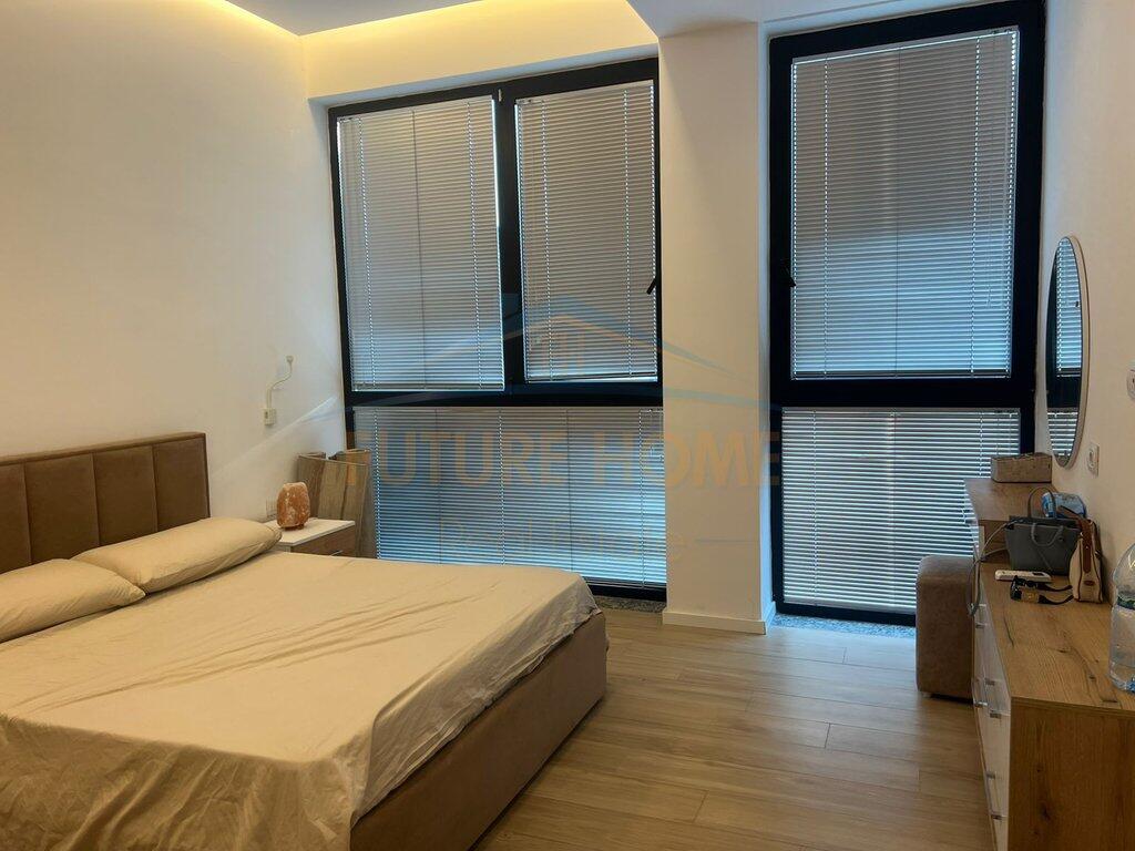 Affitto, Appartamento 1+1, Via Kavaja, Ex Parco, Tirana.