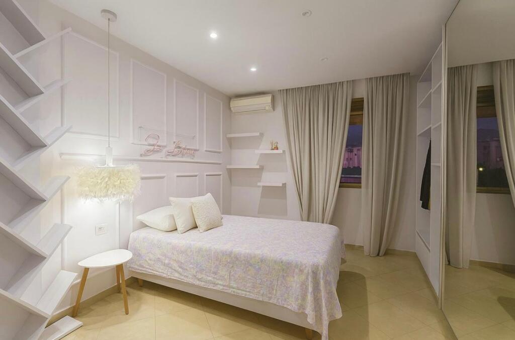 Apartament 2+1 per shitje te Oxhaku