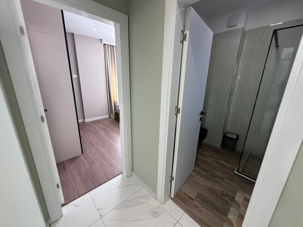 Apartament per qera 2+1+2 Lake Land Farkë