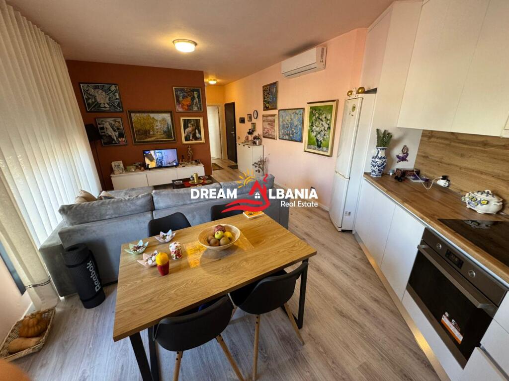 Appartamento 1+1 in vendita vicino a Harry Fultz, in Via Asim Vokshi (ID 41111161)