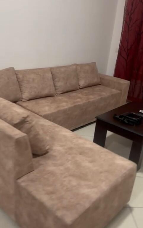 2+1,arredato,astir prezzo 480 mila leke
