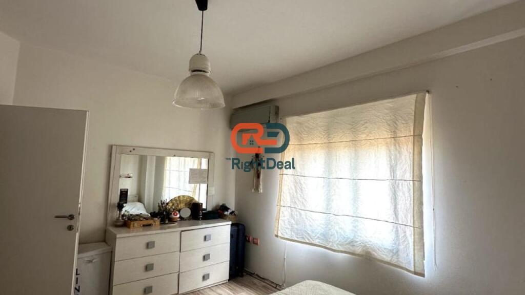 Ne Porcelan, Jepet Me Qira Apartament 2+1 I Mobiluar!!